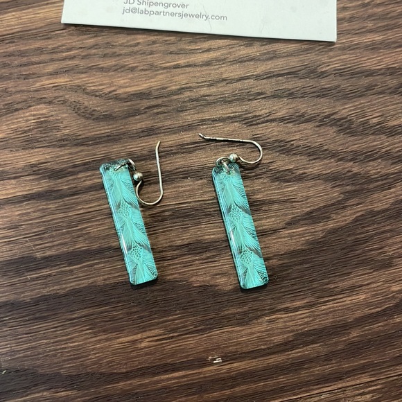 Handcrafted earrings and necklace - Picture 3 of 3